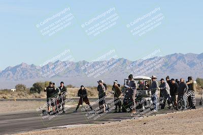 media/Jan-15-2026-Racers Edge (Thu) [[dfebeb70ab]]/1-Around the Pits-Track Walk/